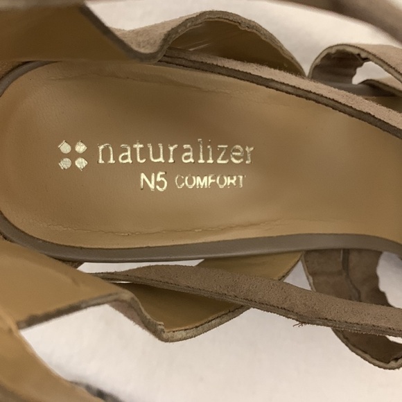 Chunky Heel Sandals, Size 9.5M - Picture 8 of 10